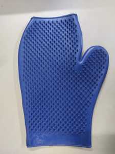 Guante de Goma Azul para Cepillado de Caballos, Cepillo Ligero con Cerdas para Baño, Aseo y Cuidado en Establos - Product Image 1