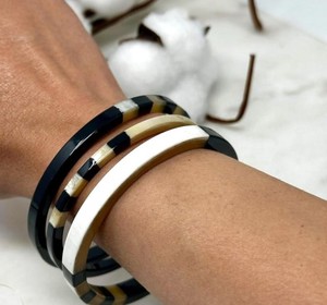 Pulseras y Brazaletes Únicos de Cuerno de Búfalo, Brazalete de Cuerno de Búfalo 100% Natural, Nuevo Diseño, Venta al por Mayor, Hecho a Mano por Timeless - Product Image 4