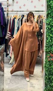 Conjunto Elegante de Satén Verde Menta para Mujer, Top y Pantalones con Dupatta, Corte Regular, Estilo Étnico para Bodas y Fiestas - Product Image 6