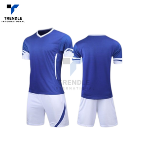 Conjunto de Uniforme de Fútbol Personalizable con Nombre de Equipo y Logotipo, Pantalones Cortos, Sólidos y a Rayas, de Secado Rápido, Transpirables, Anti-UV y Antibacterianos, 100% - Product Image 4