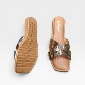 Sandales plates à brides croisées métalliques or rose pour femmes, élégantes, à enfiler, à bout ouvert, chaussures décontractées et tendance pour le quotidien - Product Image 2