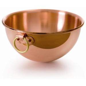 Cuenco de cobre pulido hecho a mano con asa de anillo, diseño minimalista para servir alimentos, regalo de boda, uso en cocina - Product Image 4