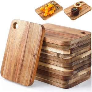 Tabla de Cortar de Madera de Acacia, Diseño Natural Grueso y Duradero, Superficie Apta para Cuchillos, Fácil de Guardar para Cortar y Servir Diariamente - Product Image 3