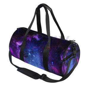 Sac de sport personnalisable en nylon imperméable grande capacité avec fermeture éclair, écologique, pour sublimation, idéal pour les équipes sportives et les voyages, vente en gros Pakistan - Product Image 2