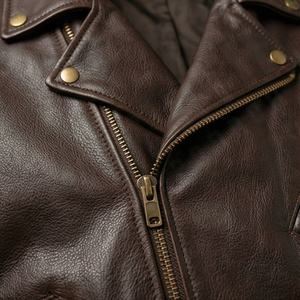 แจ็คเก็ตหนังแท้สำหรับขี่มอเตอร์ไซค์คุณภาพดีที่สุดสำหรับผู้ชาย รุ่นใหม่ล่าสุดสำหรับฤดูหนาว พร้อมแผ่นป้องกันที่ถอดออกได้ สามารถสั่งทำได้ - Product Image 4