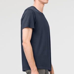 Camiseta de algodón para hombre, bordada, personalizada, estilo urbano, manga corta, ligera, de algodón, con diseño sólido, informal, de nuevo diseño. - Product Image 5