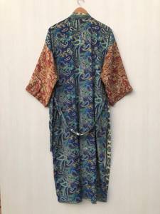 ชุดคลุมกิโมโนแบบยาว ผ้าปะติดปะต่อ ใช้คลุมบิกินี่ ชุดนอน ชุดคลุมยาว ทำมือ สไตล์อินเดีย วินเทจ ผ้าไหมซารีรีไซเคิล - Product Image 4