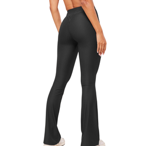 Pantalon de yoga côtelé sans couture pour femme, coupe évasée, taille haute, noir, pour la gym, le fitness, l'entraînement et les tenues décontractées confortables - Product Image 2