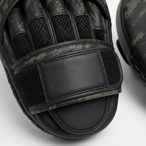 Almohadilla de entrenamiento diseñada para máxima comodidad, materiales de primera calidad, construcción duradera y excelente rendimiento durante cada sesión de entrenamiento. - Product Image 3