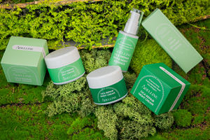 Crème de nuit réparatrice Cica haut de gamme Anti-âge et Anti-rides soins du visage ciblés ensemble de soins de la peau OEM/ODM - Product Image 4