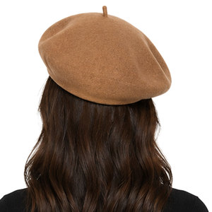 Elegant Wool <b>Beret</b> Hat Soft Felt French Style Winter Fashion Headwear Warm Everyday Streetwear Travel And Casual Wear - Product Image 4