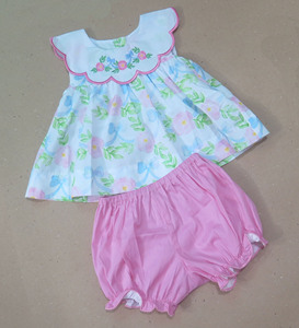 Conjunto de Vestido de Verano para Bebé Niña, Top sin Mangas con Cuello Peter Pan y Bordado Floral, con Braguitas Rosas - Product Image 3