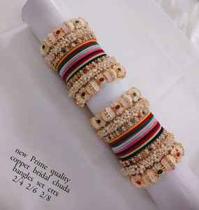 PADMAWATI BANGLES PRIVATE LIMITED – Ensemble de bracelets de luxe en tungstène plaqué or de haute qualité pour femmes, cadeau de fiançailles indien pour mariée - Product Image 1