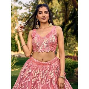 Impresionante Red De Lentejuelas Rosa Dama De Honor Lehenga Choli Con Dupatta - Product Image 4