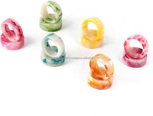 แหวนรองจานเรซิ่นคุณภาพสูง รูปทรง สี ขนาด ปรับแต่งได้ งานแฮนด์เมด สำหรับตกแต่งโต๊ะงานเลี้ยง ดีไซน์คลาสสิก - Product Image 5