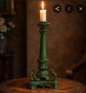 Portavelas Tradicional de Bronce Verde, Lámpara Decorativa de Mesa para Sala de Estar, Luz Cálida, Base E14, 2700K, Blanco Suave - Product Image 1