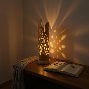 Lámparas de Bambú - Lámparas de Escritorio para Dormitorio - Diseño Costero - Iluminación Ambiental - Hechas a Mano con Materiales Naturales - Bombillas Halógenas - Ajustables - Regulables - Pantalla Amarilla - Product Image 2