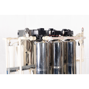Sistema de Filtración de Agua de Acero Inoxidable Personalizado, Sistema de Tratamiento de Agua de 1000 LPH con Bomba para Uso Residencial, Plantas de Ósmosis Inversa - Product Image 3