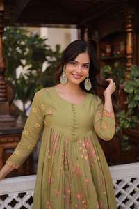 <b>Women's</b> Embroidered Silk Chanderi Kurti Set Pants Premium Summer Ethnic Wear Party Indian Designer Loose Fit Wrinkle-Free - Product Image 4