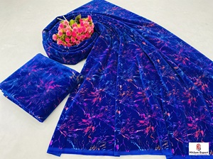 Wholesale Velvet Printed Fabric with Foil Design for Clothing Manufacturers Fashion Brands and Garment Production - Product Image 6