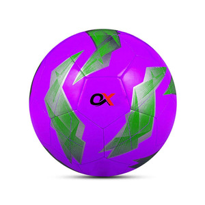 Ballon de football à surface lisse pour une meilleure maîtrise du coup de pied, léger et robuste, pour l'entraînement sportif - Product Image 4