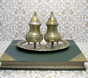 Premium Kitchen Salt Pepper Shaker Set <b>Made</b> Of Stainless Steel Metal For Long Lasting Daily Use - Product Image 3