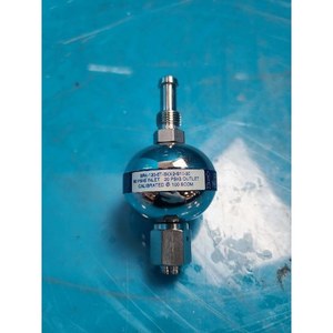 Regulador de Gas de Alta Pureza Integrated Flow Systems SR4-120-6T-3XX2-S10-20, Usado como Pieza de Repuesto para Equipos Semiconductores Legacy - Product Image 3