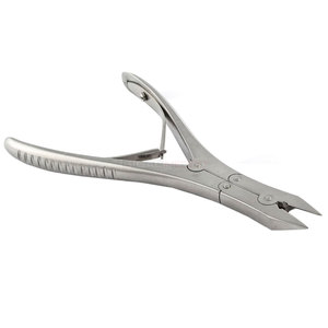 Professional Top Selling Stainless Steel Nail Clipper and Manicure Cuticle Trimmer for Home Salon Use on Fingers and Feet - Product Image 1