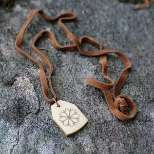 การออกแบบที่ทันสมัยแฟชั่นชุบทองแมมมอธกระดูกจี้แฮนด์เมดอาเกตแกะสลักจี้สําหรับเด็ก - Product Image 1