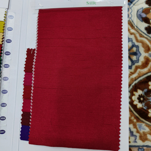 Tela de seda de musgo premium de 44 pulgadas de ancho, textura suave y aterciopelada, ligero brillo, caída rica y fluida para sari, kurti, lehenga, vestido. - Product Image 1