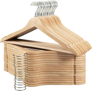 Cintres en bois de luxe antidérapants de haute qualité pour manteaux, chemises et vêtements, pour la maison, les magasins et les chambres d'hôtel. - Product Image 1