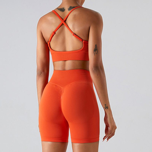 Ropa Deportiva para Mujer: Sujetadores Cómodos con Logotipo Personalizado y Pantalones Cortos de Yoga Ligeros y Transpirables para Yoga y Fitness - Product Image 4