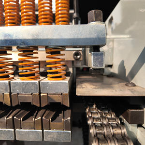 Cabezal de Corte de Anacardos Totalmente Automático de 8 Cuchillas, Capacidad: 200-250 kg/h, Máquina Procesadora de Anacardos con 1 Año de Garantía, Alta Calidad - Product Image 4