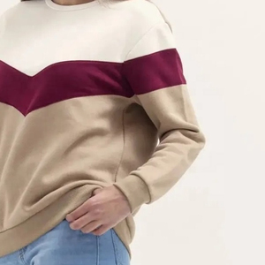 <b>Women's</b> Winter <b>Fleece</b> Sweatshirt Soft Comfortable Breathable Streetwear Style Front Logo - Product Image 2