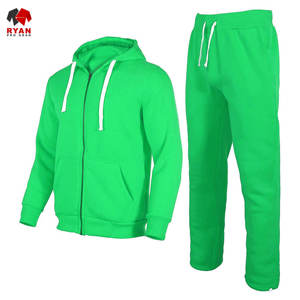 ชุดวอร์มพิมพ์ลายสำหรับผู้ชายไซส์ใหญ่ รุ่นเรกูลาร์ฟิต ยี่ห้อ Ryan Pro Gear แห้งเร็ว เป็นมิตรกับสิ่งแวดล้อม ผลิตจากโพลีเอสเตอร์ 100% ดีไซน์ 2-in-1 พร้อมฮู้ด - Product Image 4