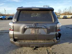 Voiture d'occasion à vendre Toyota 4Runner SE 2023 (voiture d'accident à prix réduit) - Product Image 3