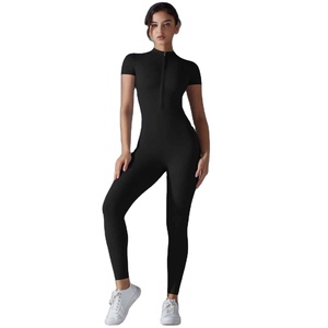 Body deportivo personalizado para mujer, de secado rápido, transpirable, mono de yoga con cremallera, manga corta, para actividades al aire libre. - Product Image 4
