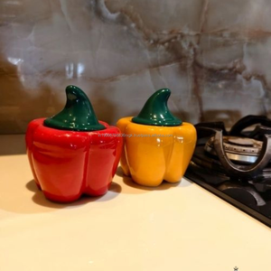 Ensemble de récipients à condiments en céramique AG Elements en forme de poivre, pots à épices décoratifs pour la cuisine avec couvercle, faits à la main, fournisseur OEM en gros - Product Image 2