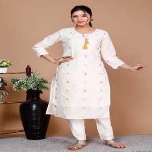 Conjunto de Kurta de Boda Tradicional de Algodón Blanco Elegante para Mujer NIYANI, Bordado Floral Delicado, Dupatta Suave, Ropa Étnica de Rajasthan - Product Image 1