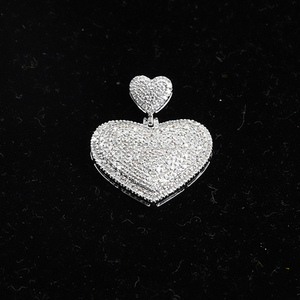 Pendentif Cœur Personnalisé Certifié IGI en Argent Sterling 925 avec Moissanite VVS, Breloque Iced Out Style Rappeur, Bijou Hip Hop pour Fête - Product Image 1