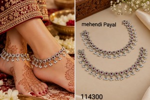 Joyería al por mayor: Conjunto de tobillera Payal nupcial chapada en oro con piedra Kundan verde tradicional y detalles de perlas para mujer - Product Image 6