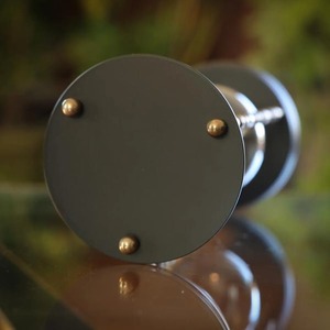 Sablier design minimaliste en verre élégant, décoration pour accent de bureau de réception et cadeau pour les amateurs de décoration minimaliste, d'Inde - Product Image 2