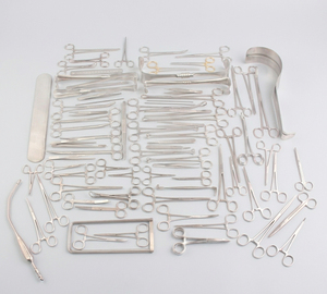 ชุดเครื่องมือผ่าตัดพื้นฐานระดับมืออาชีพ 114 ชิ้น สำหรับการผ่าตัดทั่วไป ทำจากสแตนเลสสตีลคมกริบ ระดับ Class I - Product Image 6