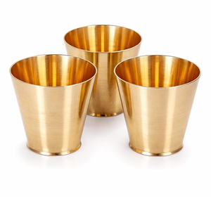 Verres à vin et à jus en verre et laiton, motif floral artisanal, design élégant de qualité supérieure, vente en gros - Product Image 3