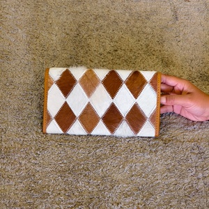 Venus Leather Were Designer Luxury Hand Tooled Carving Cowhide Women's <b>Wristlet</b> Clutch Wallet RFID Protection Large Capacity - Product Image 3