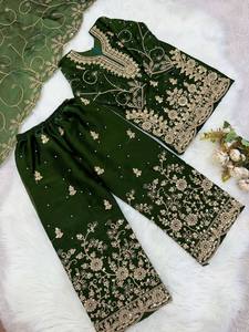 Ensemble Kurti en soie GMY tendance pour filles avec palazzo et dupatta brodé – Vêtements ethniques prêts à porter pour enfants - Product Image 4