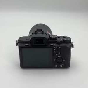 Cámara sin Espejo Sony A7 II 24-70 Usada, Grado A+, Accesorios al por Mayor, Lista para Usar, Alta Resolución, Full-Frame, 24MP, Video 4K, Wi-Fi, 693 Puntos de Enfoque - Product Image 5