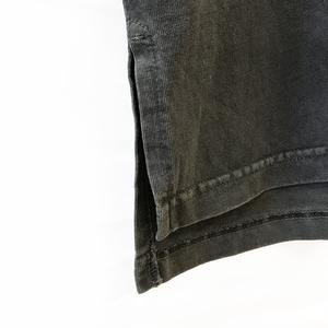 เสื้อยืดโอเวอร์ไซส์ผ้าเรียบคุณภาพสูงสำหรับผู้ชาย สไตล์วินเทจ ล้างสีแบบแอซิดวอช พร้อมสกรีนลาย - Product Image 4