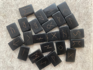 Handmade High Quality White Rectangle Buffalo Horn Rune Dice Custom Design Eco-Friendly Polished Gaming Accessory Natural Crafts - Product Image 5