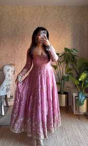 Achat en gros : Robe Anarkali en soie Fandy lourde, entièrement brodée de fils et de paillettes, avec dupatta de 2,20 mètres, ensemble de tenue ethnique entièrement cousu - Product Image 2